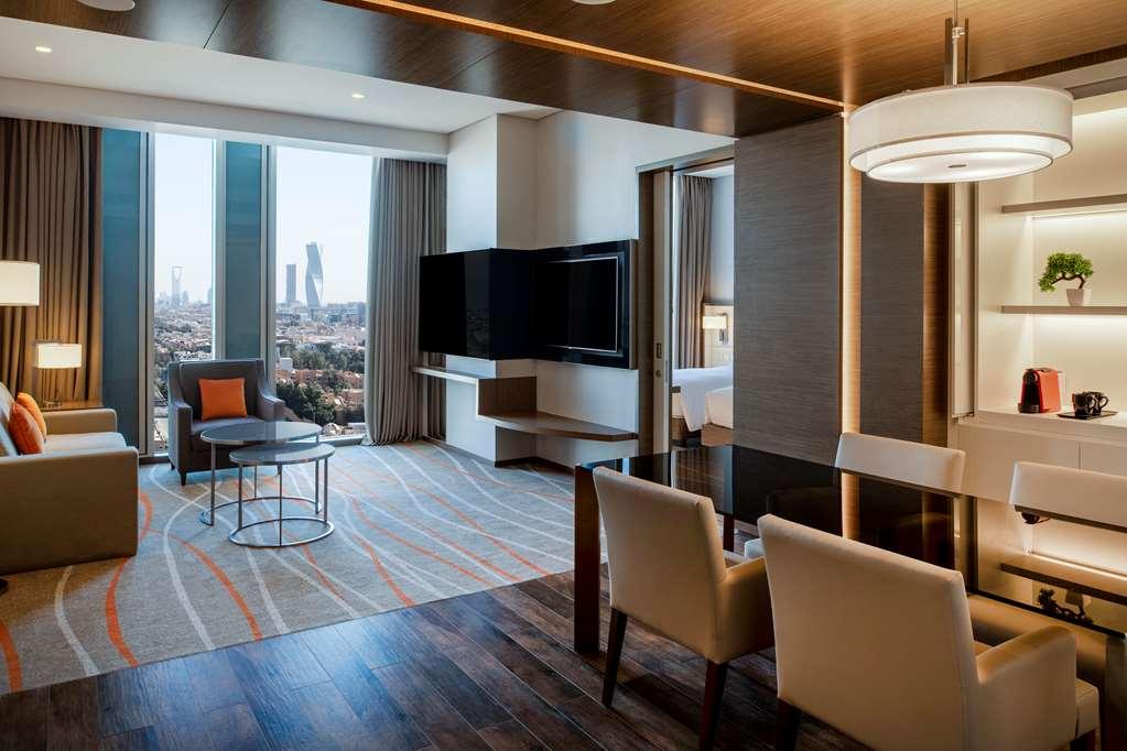 Doubletree Suites By Hilton - Riyadh Financial District Pokoj fotografie